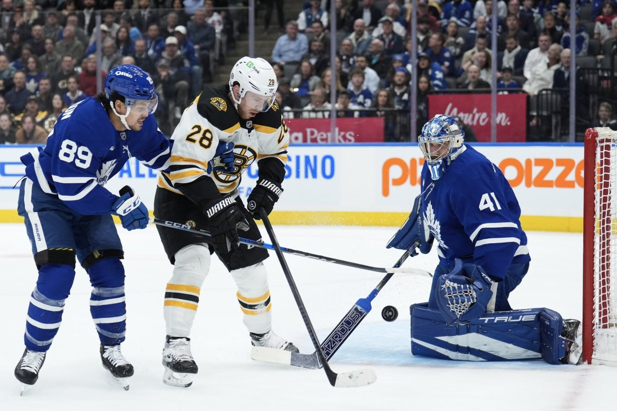 Les Maple Leafs ont battu les Bruins 4-0, mettant ainsi fin à leur séquence de huit défaites consécutives.